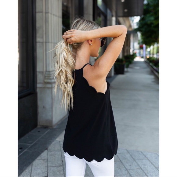 >>LAST<< Stacey Scalloped Tank - Black - Picture 3 of 4